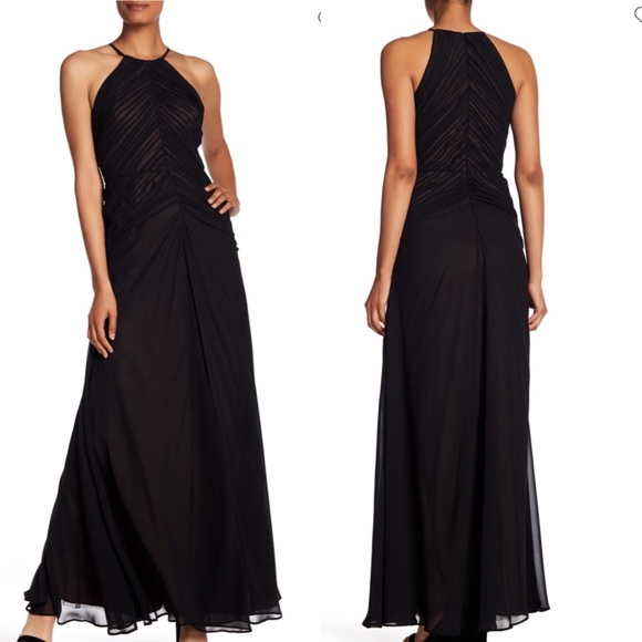 Vera Wang Black Chiffon Ruched Gown - Picture 2 of 8